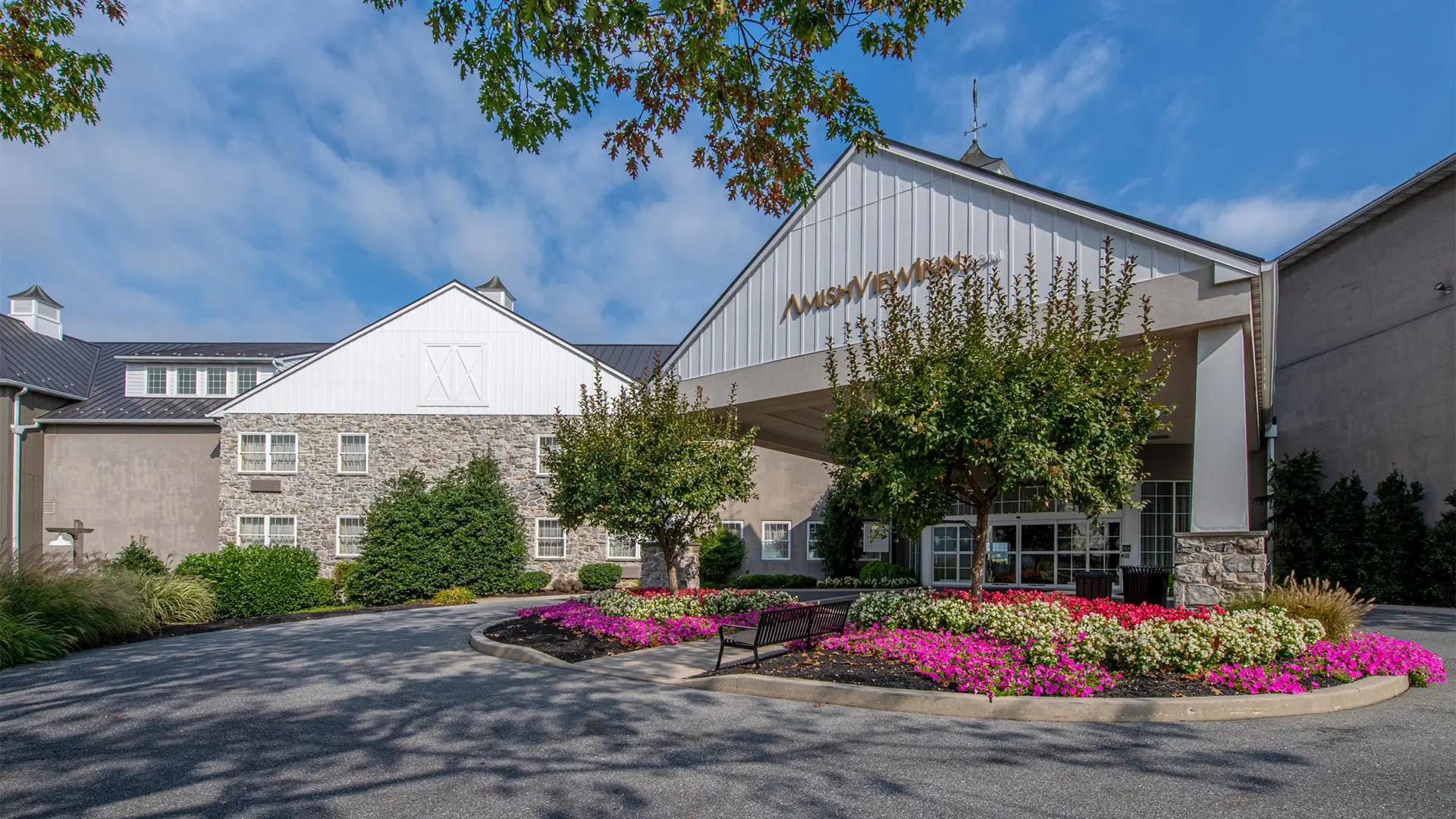 AmishView Inn & Suites exterior