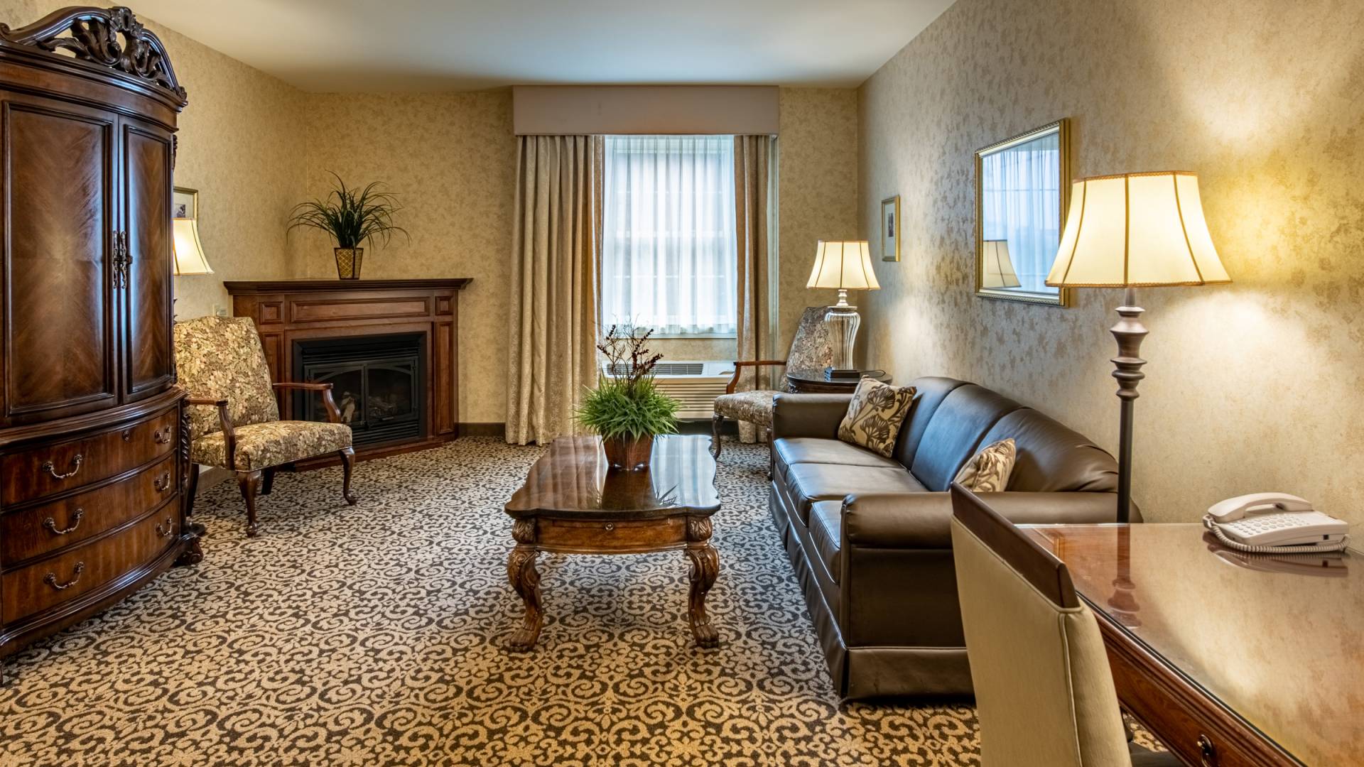 Suites discount