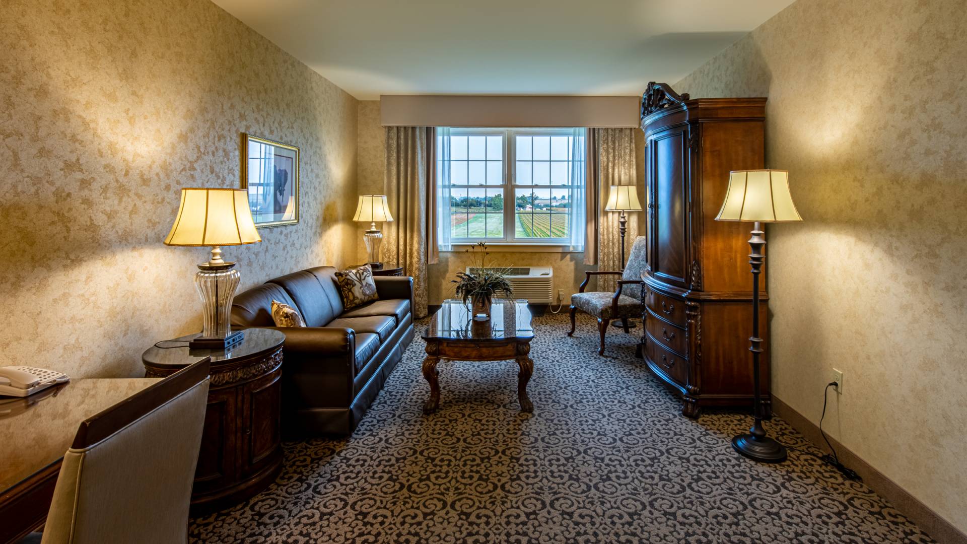 AmishView Inn & Suites 1 & 2 bedroom suite room