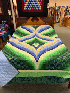 northern lights Amish quilt pattern near AmishView Inn & Suites