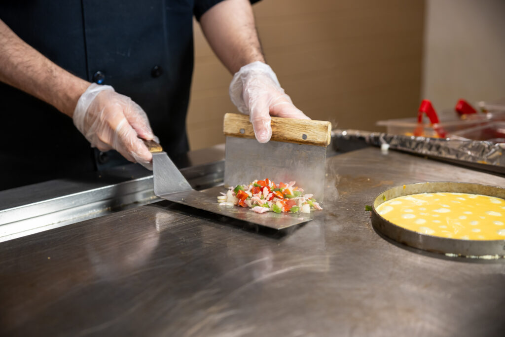Made to order eggs at AmishView Inn & Suites in Amish Country.