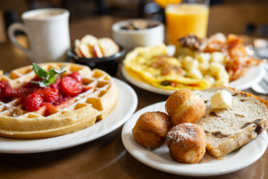 Hearty Buffet Breakfast at AmishView Inn & Suites